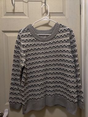 croft & barrow Gray Patterned Crewneck Sweater